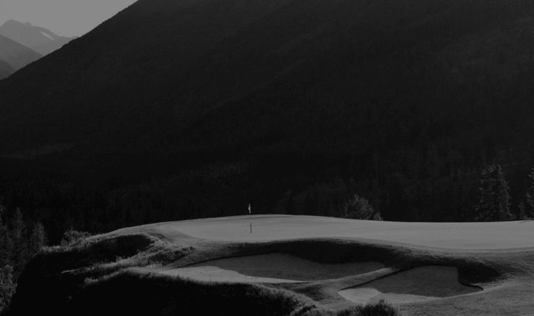 Releasing the golf club vs holding lag - which is better